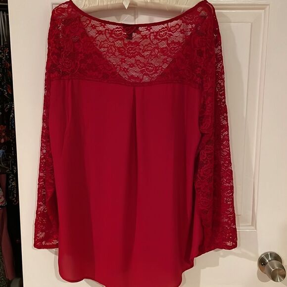 Torrid Red Lace long sleeved blouse❤️ - Picture 5 of 8